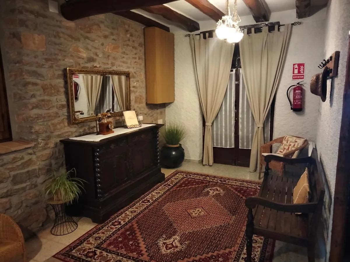 El Forn Rural Villa Montmajor 0*,  Spain