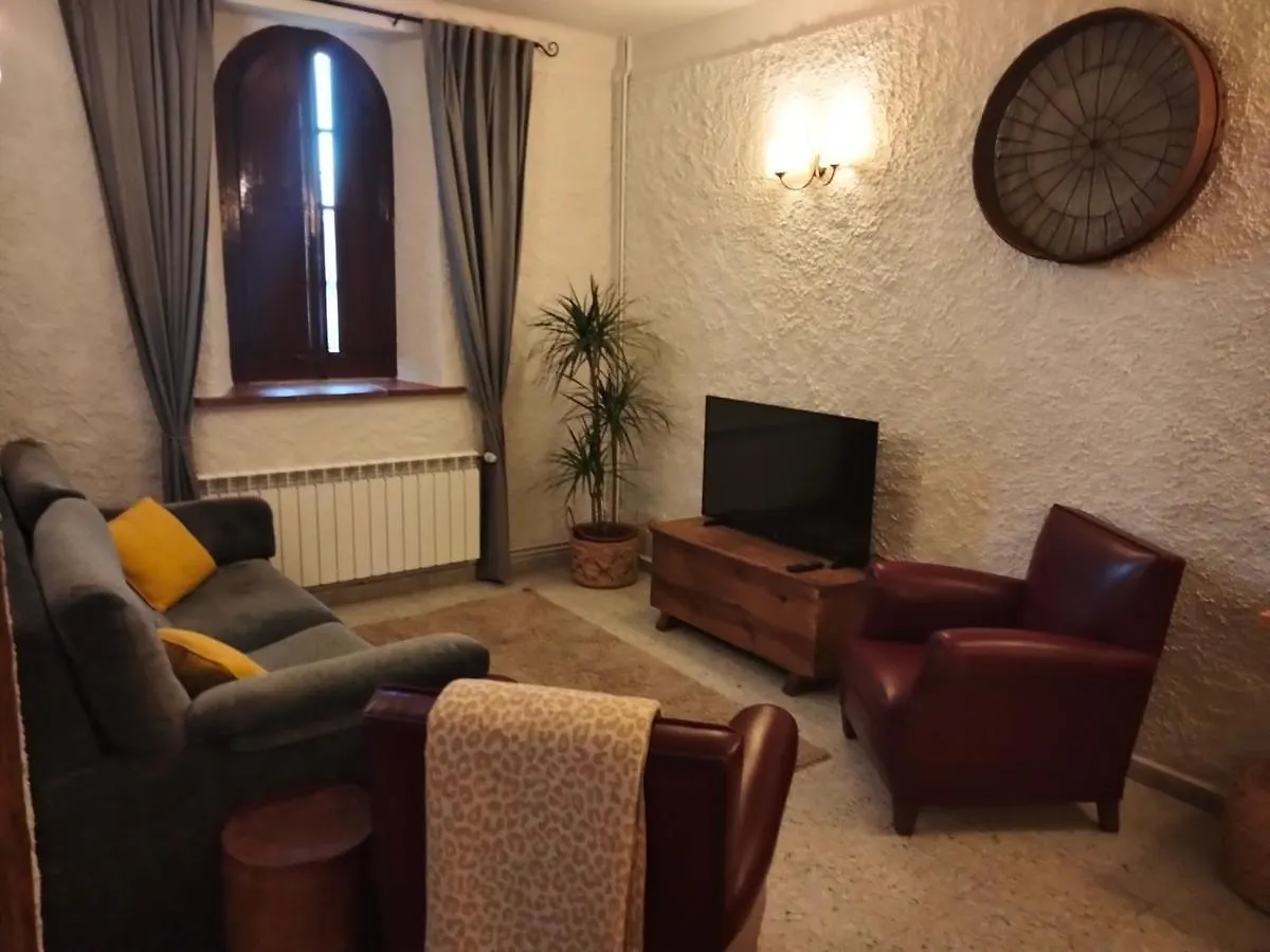Holiday home El Forn Rural Villa Montmajor