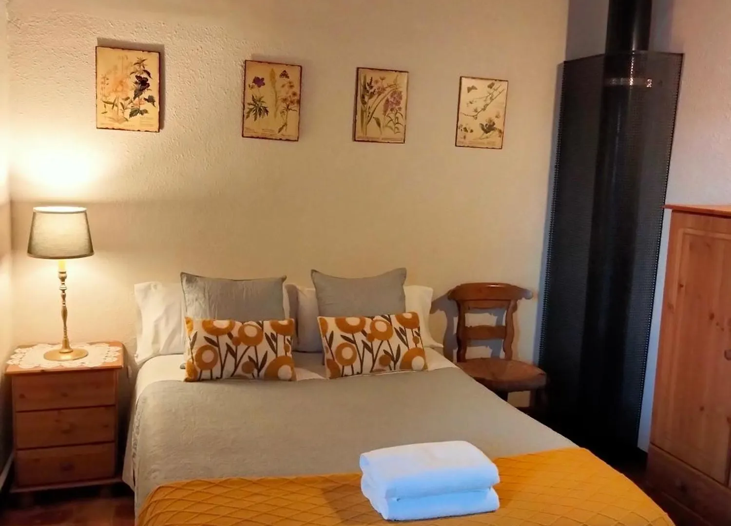 Holiday home El Forn Rural Villa Montmajor